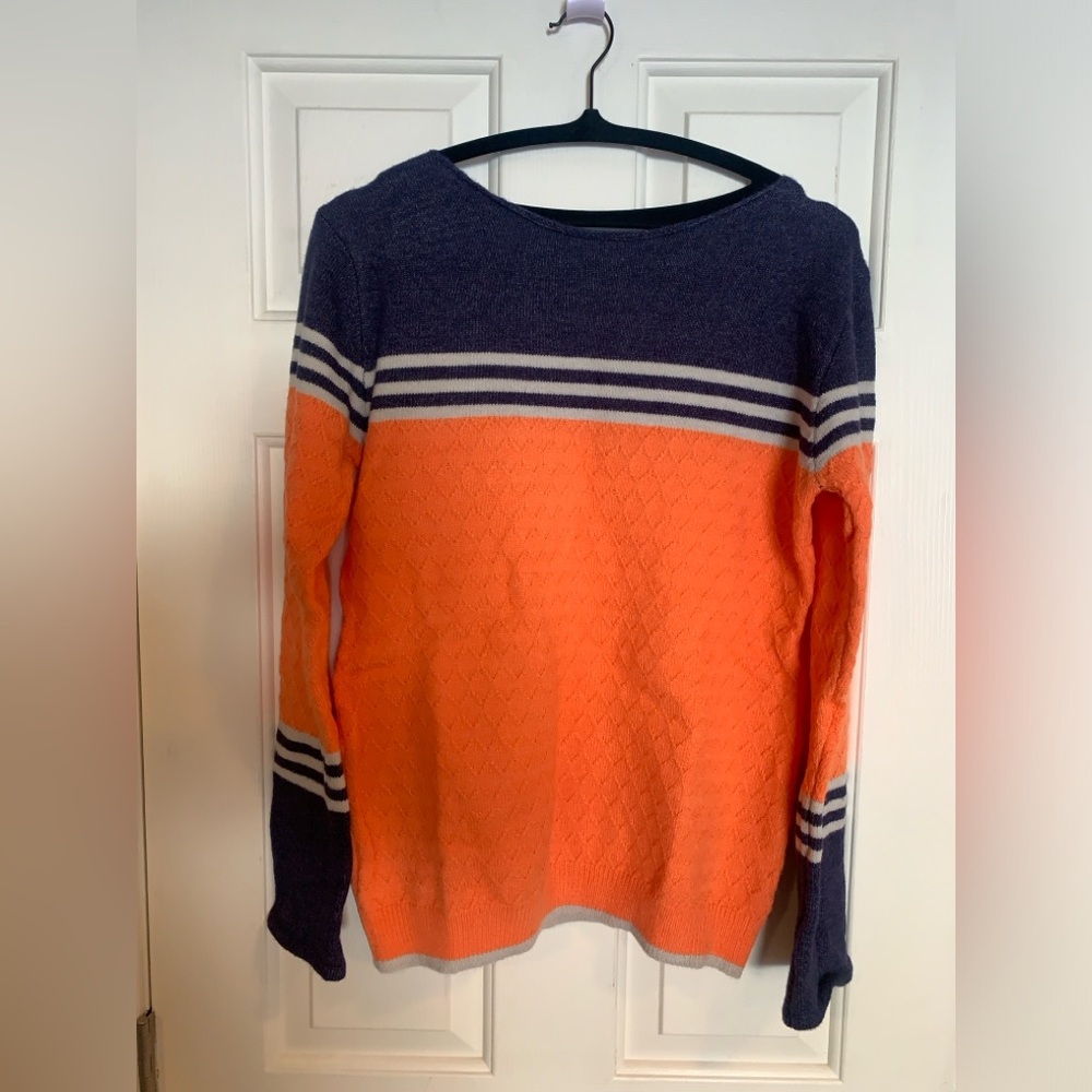 NWOT roll neck sweater XL/L